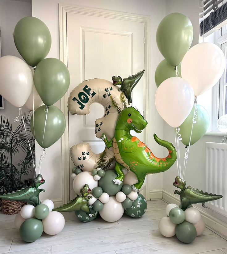 دکوراسیون تولد پسرانه بهمراه عکس و نمونه