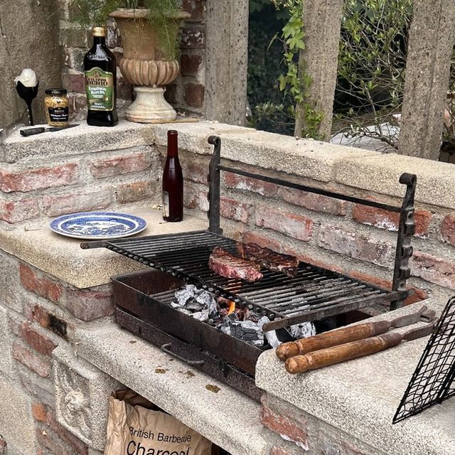 باربیکیو ذغالی | مزایا و معایب استفاده از باربیکیو ذغالی