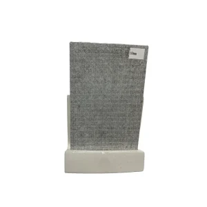 نشاندهنده کاربرد آکوالایت در نما و سطح صاف و یکنواخت آن