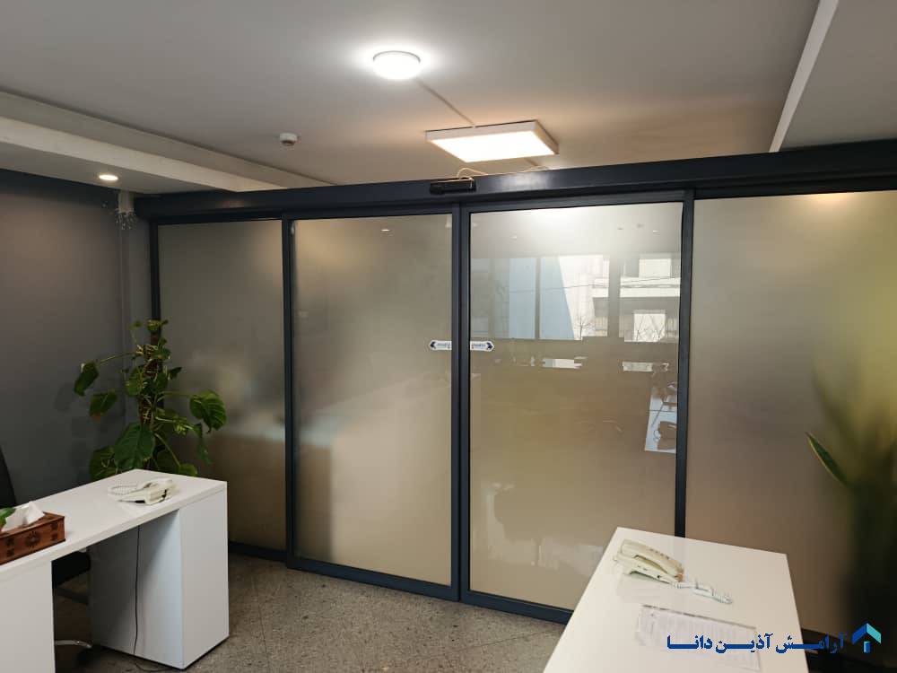 راهنمای کامل خرید درب اتوماتیک؛ قبل از خرید این ۵ نکته را بدانید!